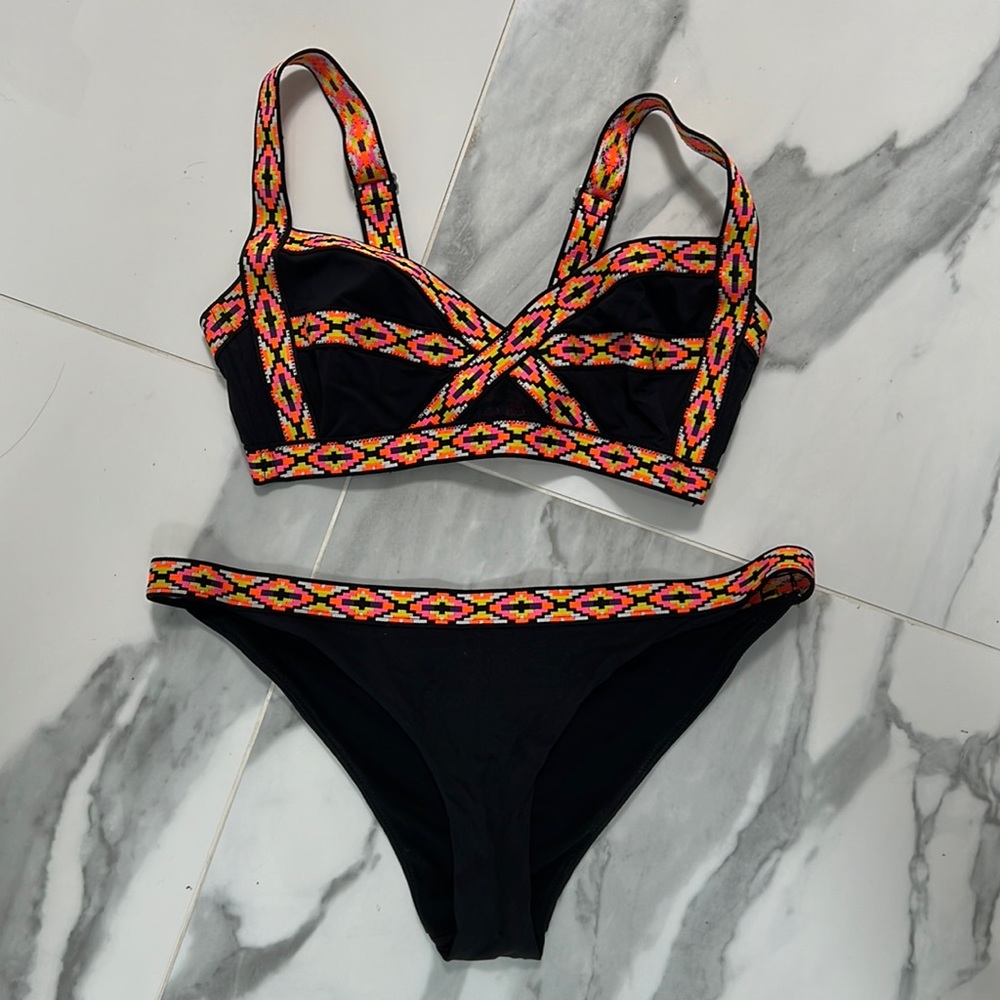 Black Multi Color 2piece